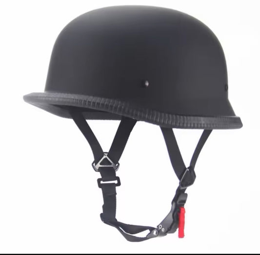 German Helmet - Matt Black